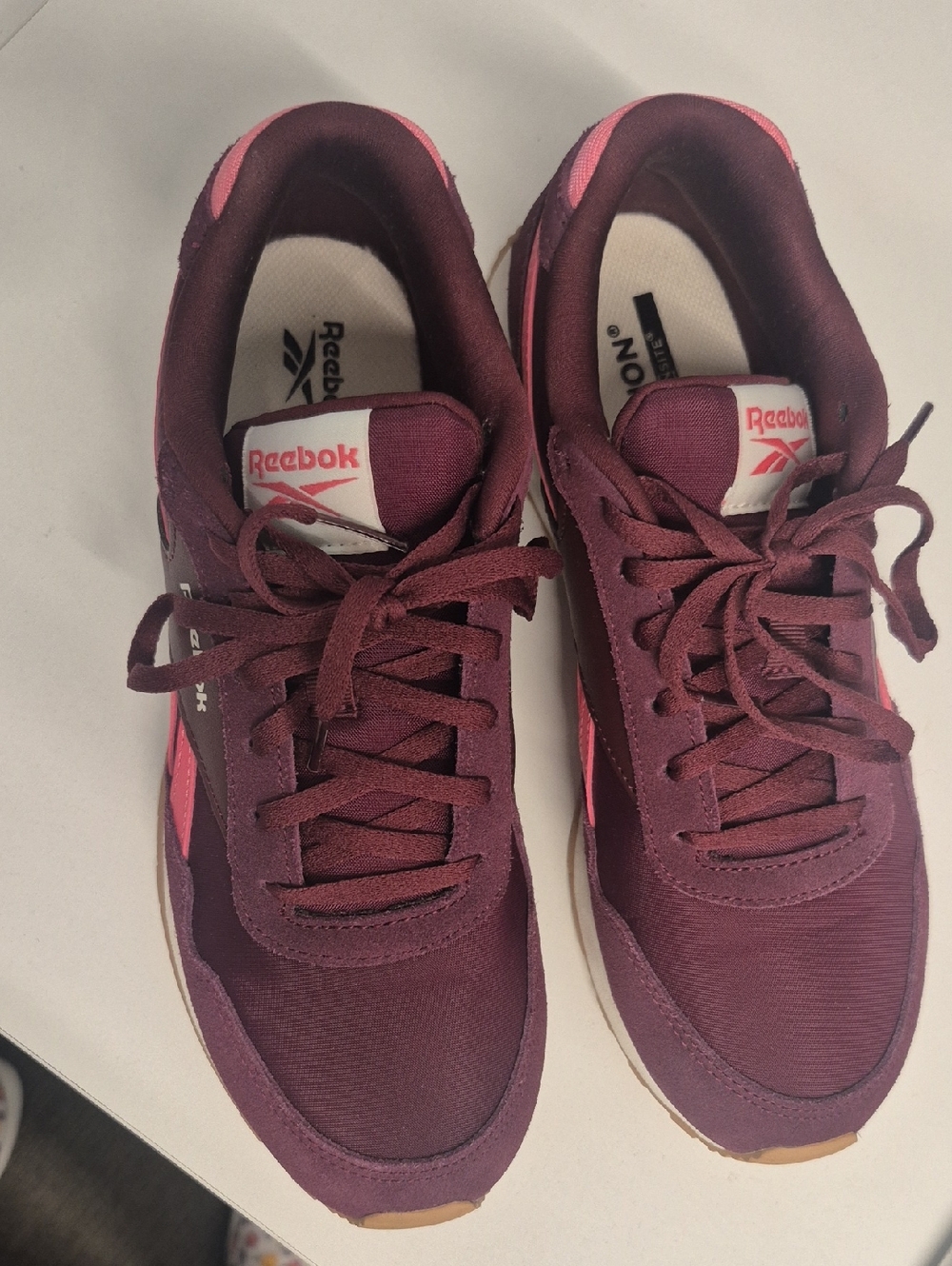 Reebok Women’s Maroon and Pink Low-Top Athletic Sneakers